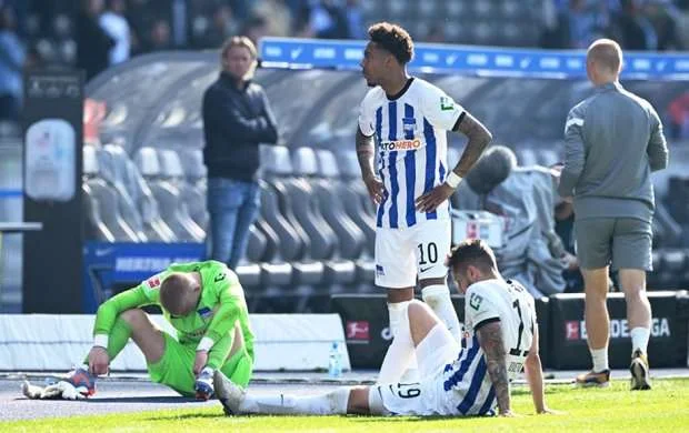 Bundesliqada ilk vida 