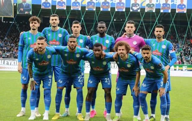 Super Liqada bir ayrılıq, bir qayıdış 