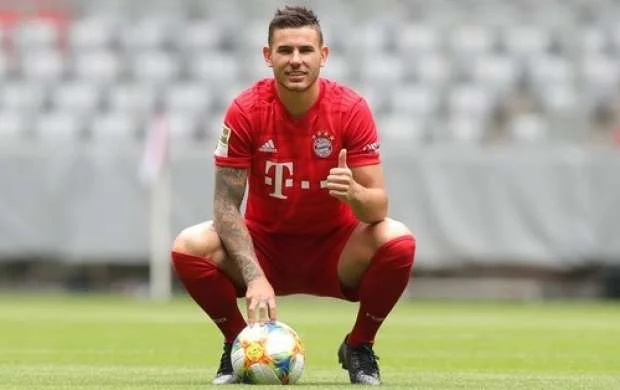 “Bayern Münhen”in daha bir zədəlisi sıraya döndü 