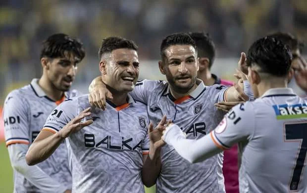 “Fənərbağça”nın finaldakı rəqibi bəlli oldu 