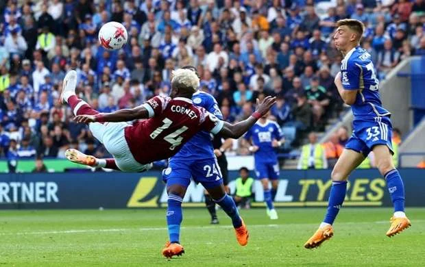 İngiltərə Premyer Liqasında mövsümə yekun vuruldu 