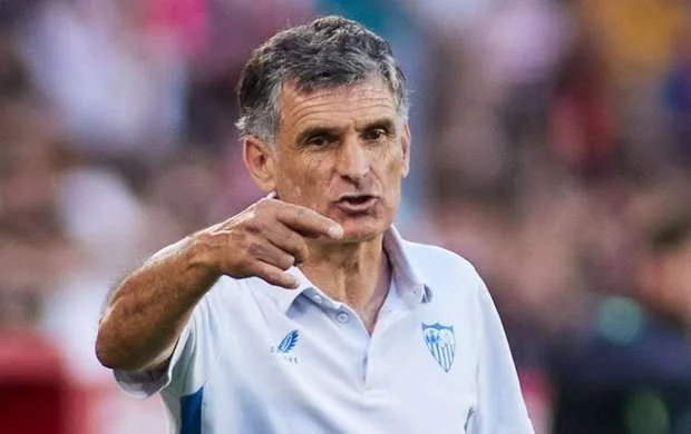 "Sevilya"nın baş məşqçisi: "Mourinyu finallarda qələbə qazanmağı xoşlayır" 