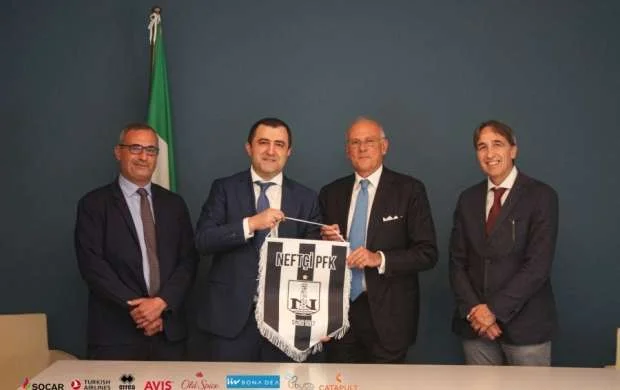 “Neftçi”nin prezidenti İtaliyanın Azərbaycandakı səfiri ilə görüşdü 