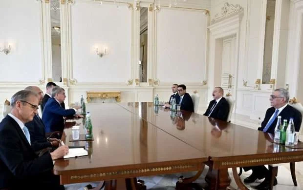 İlham Əliyev Beynəlxalq Olimpiya Komitəsinin Prezidentini qəbul etdi 