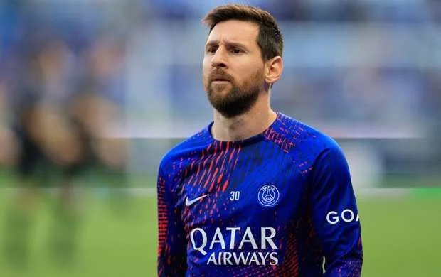 PSJ Messi ilə yollarını ayıracağını rəsmən açıqladı 