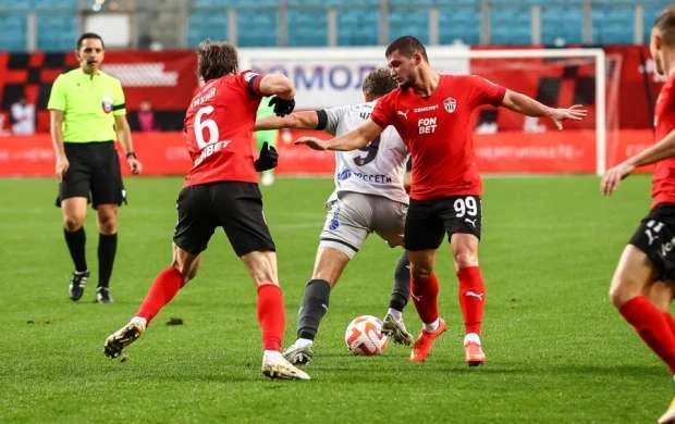 Azərbaycanlı futbolçuların komandası Premyer Liqanı tərk etdi 