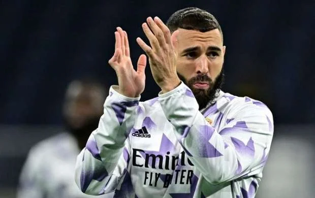 Günün transfer şayiələri: "Real" Benzemanı kiminlə əvəz edəcək? 