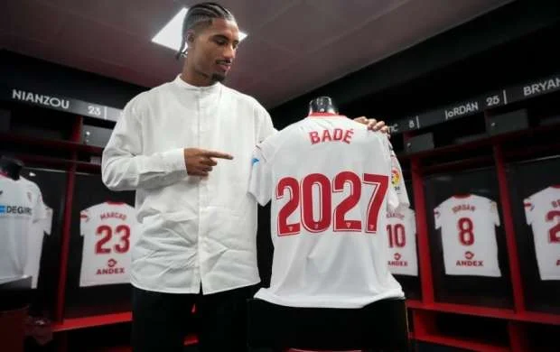 “Sevilya”dan 12 milyonluq transfer 