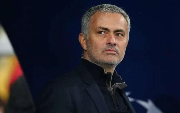 Ərəblər bu dəfə Mourinyunu hədəfə aldı 