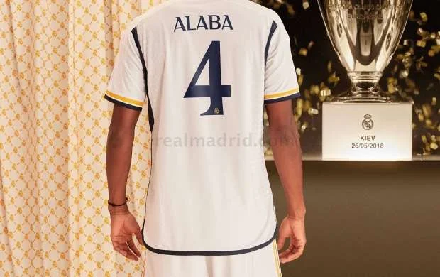 "Real Madrid"in yeni ev forması - FOTOLAR 