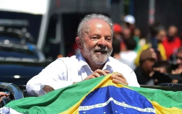 Braziliya prezidenti üsyan etdi: "Biz artıq dünyanın ən yaxşısı deyilik" 
