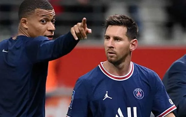 Kilian Mbappe: "Messi kimi biri gedirsə..." 