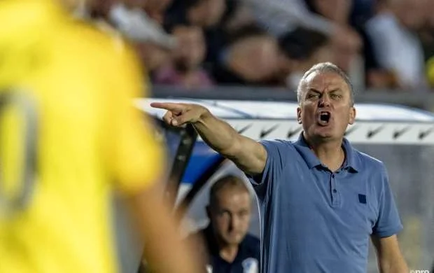 Millimizin futbolçusu baş məşqçisiz qaldı 