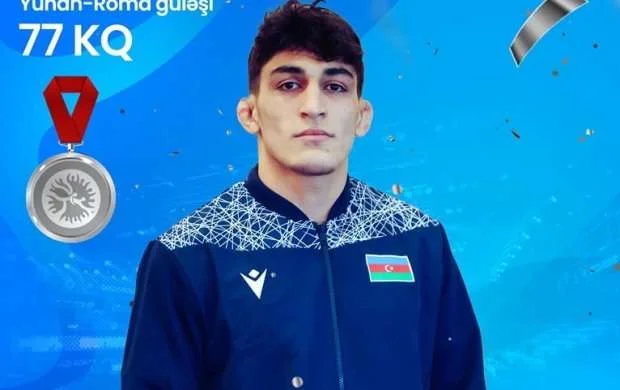 Güləşçilərdən İstanbulda daha 2 medal 