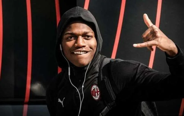 "Milan"ın vingeri ilk rep albomunu buraxır 