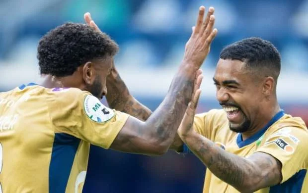 "Fənərbağça" "Zenit"in futbolçularını gətirir? - Klubdan açıqlama 
