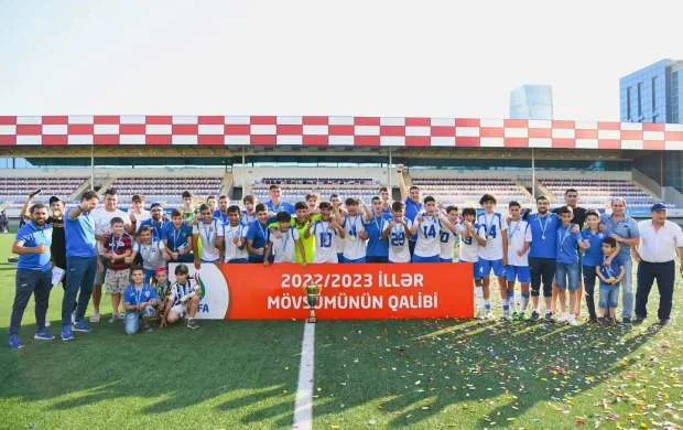 “Sabah” çempionluq kubokuna qovuşdu 