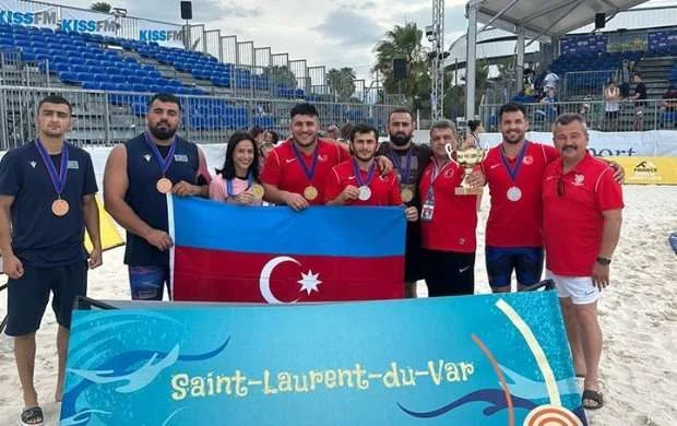 Fransada 1 qızıl, 2 bürünc medal 