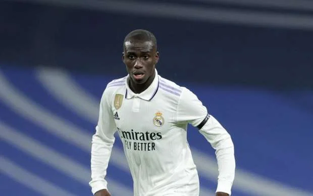 "Real Madrid" futbolçusunu ərəb klubuna satır 