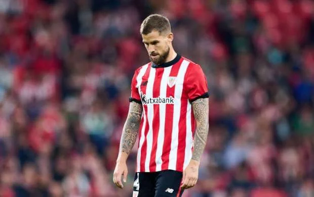 "Atletik"in futbolçusu "Barselona"ya keçdi 