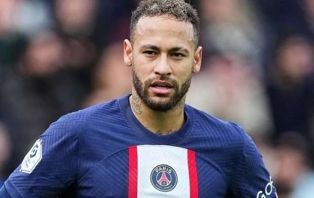 Neymar Braziliyada cərimələndi 