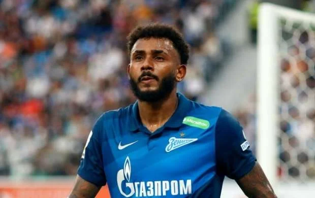 Braziliyalı futbolçu "Zenit"i Türkiyə nəhənginə dəyişdi 