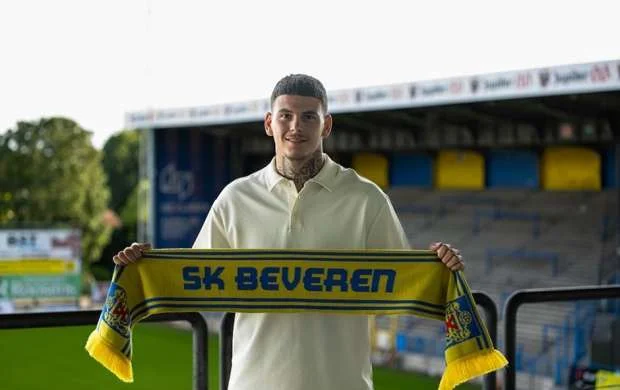 “Fənərbaxça” iki futbolçusunu icarəyə verdi 