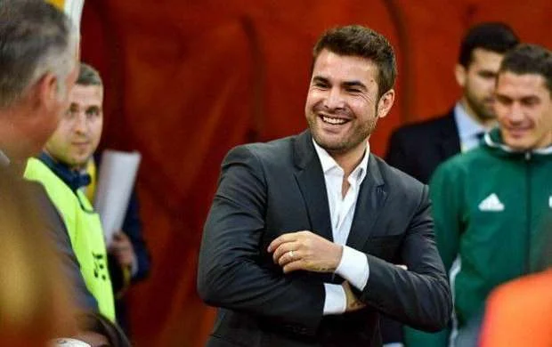 “Neftçi” ilə anlaşan Mutu “Rapid”dən ayrıldı - RƏSMİ 