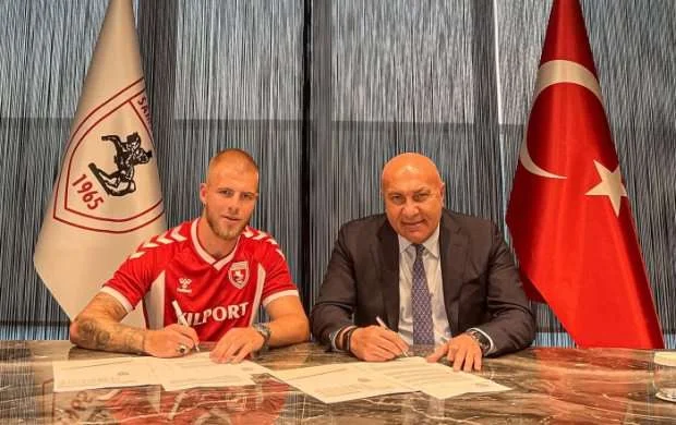 Super Liqa klubu daha iki legioner gətirdi 