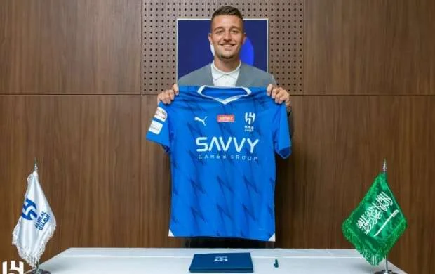 A Seriyasından Səudiyyə Ərəbistanına ulduz transferi - RƏSMİ 