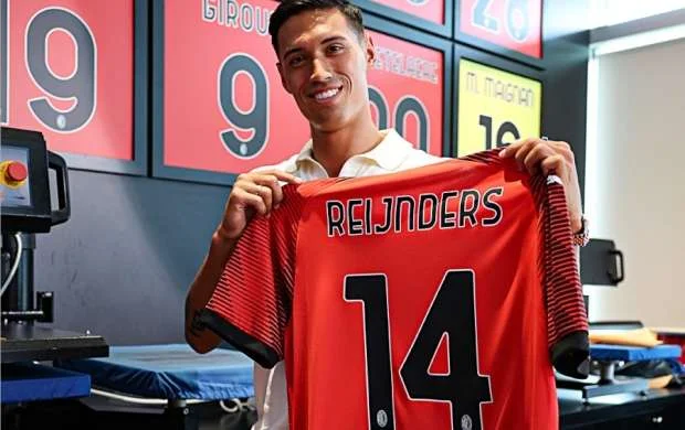 “Milan”dan 19 milyonluq transfer 