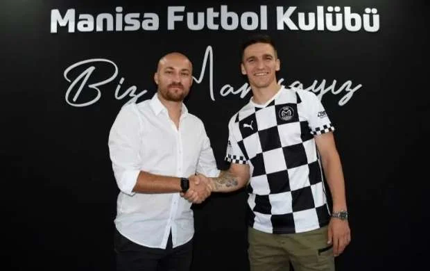 “Neftçi"nin istədiyi futbolçu "Manisa”nı seçdi 