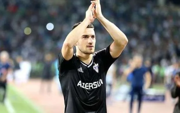 Qara Qarayev "Qarabağ"dan getdi - "Neftçi" onu qışdan istəyir 