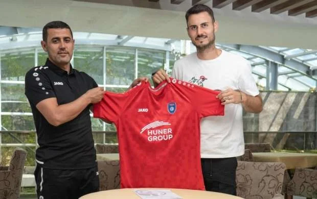 “Turan Tovuz” ispan futbolçu ilə müqavilə bağladı 
