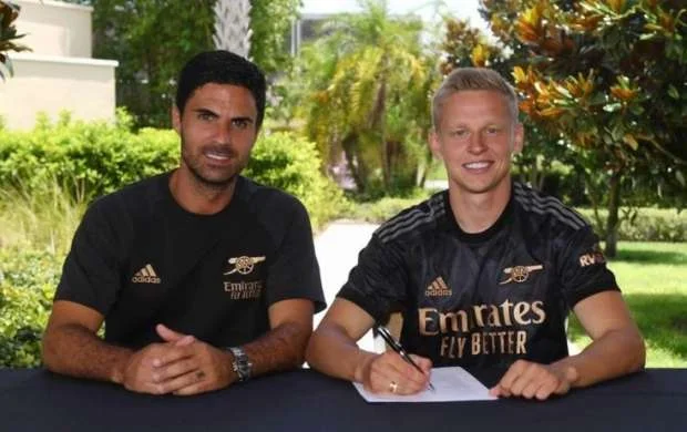 Ukraynalı müdafiəçi "Arsenal"ın toplanışına niyə qatılmayıb? - Arteta açıqladı 