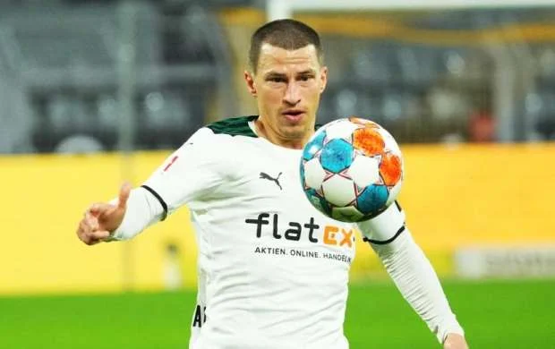 “Borussiya”nın futbolçusunda xərçəng aşkar edildi 