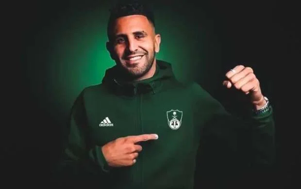 Mahrez "Mançester Siti"ni ərəb klubuna dəyişdi - RƏSMİ 