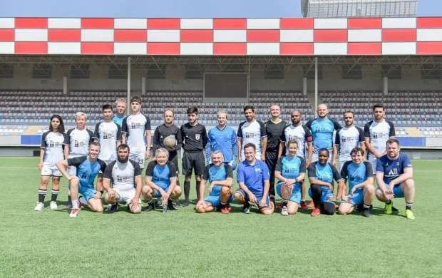 Şahmatçıların futbol matçında 14 qol 