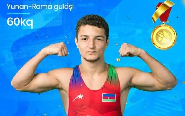 Azərbaycanın iki güləşçisi dünya çempionu oldu 