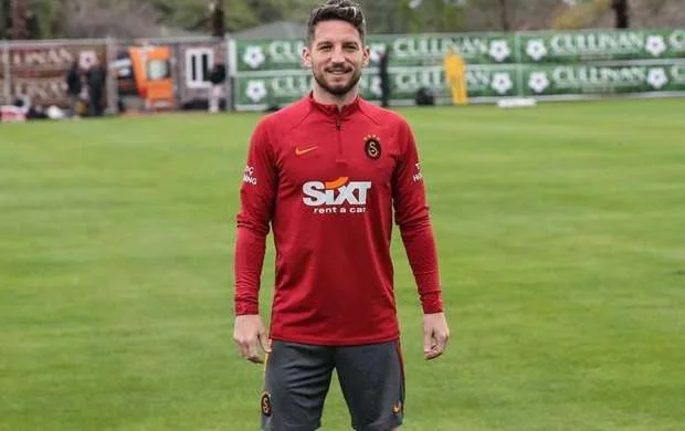 "Qalatasaray"ın ulduzu İtaliya klubuna keçir 