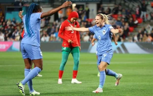 DÇ-2023: Fransa seçməsi darmadağınla 1/4 finalda 