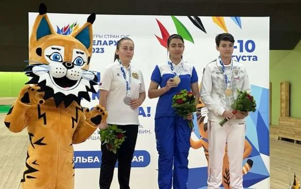 Azərbaycan atıcısı erməniyə qalib gələrək qızıl medal qazandı 