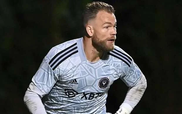 Messinin transferinin doğru olmadığına eyham vurduğu üçün qovuldu 