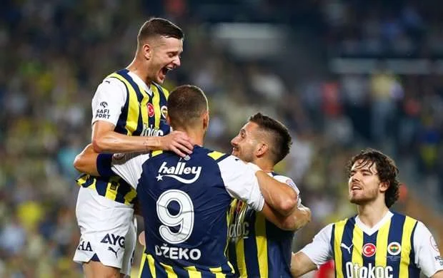“Fənərbağça”dan ilk oyunda qələbə 