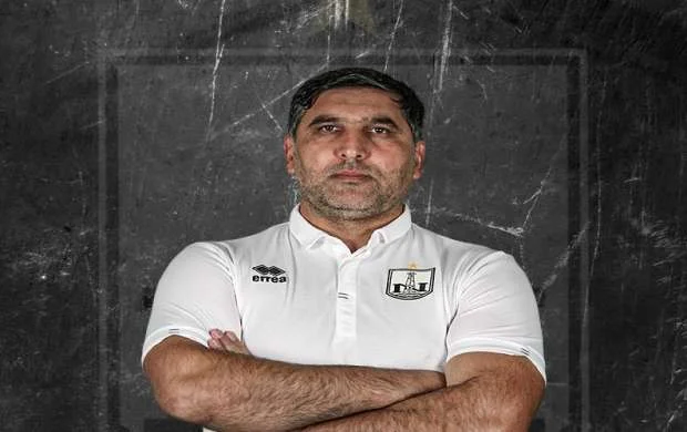 Sənan Qurbanov "Neftçi"də! 
