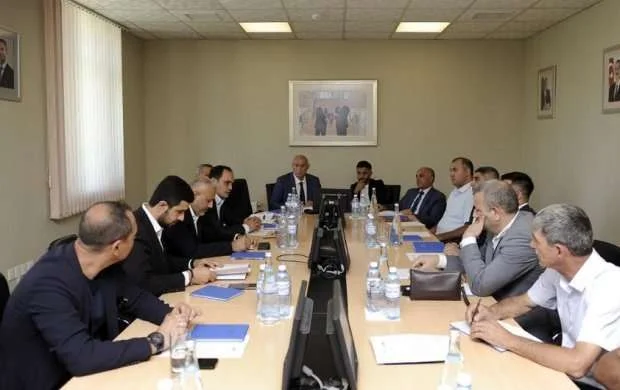 İkinci Liqa klublarının rəhbərləri ilə görüş keçirildi 
