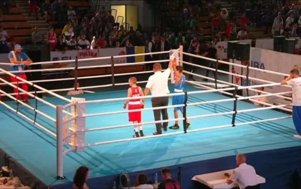AÇ: 9 boksçumuz 1/4 finalda 