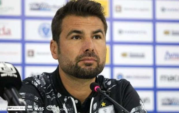 “Bəyəndiyim futbolçuların transfer məbləği çoxdur” - Adrian Mutu 