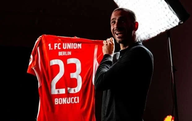 Bonuççi Almaniya klubuna keçdi - RƏSMİ 
