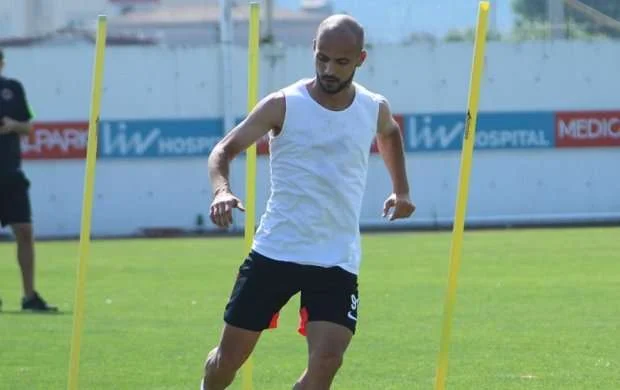 Coşqunla Bəxtiyar Türkiyədə 4 cavabsız qola üzüldülər 